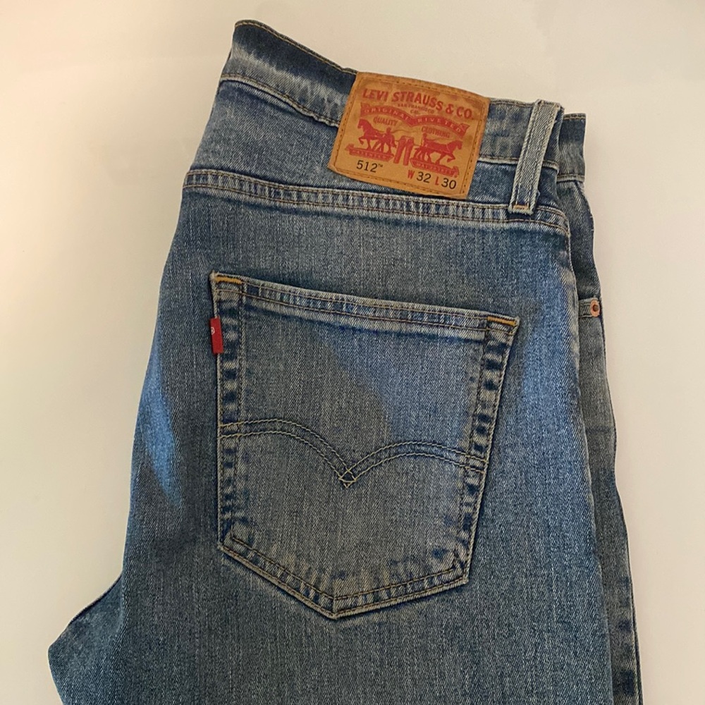 Levi’s 512